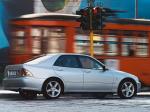 Lexus IS200 1999 года (WW)